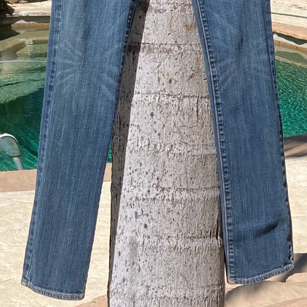 ABERCROMBIE Erin Straight Leg Stretch Jeans - Picture 7 of 15